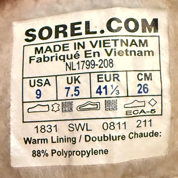 Sorel Brown Leather Boots Patterned Fabric Well worn lthrash bottoms look new - Picture 4 of 10